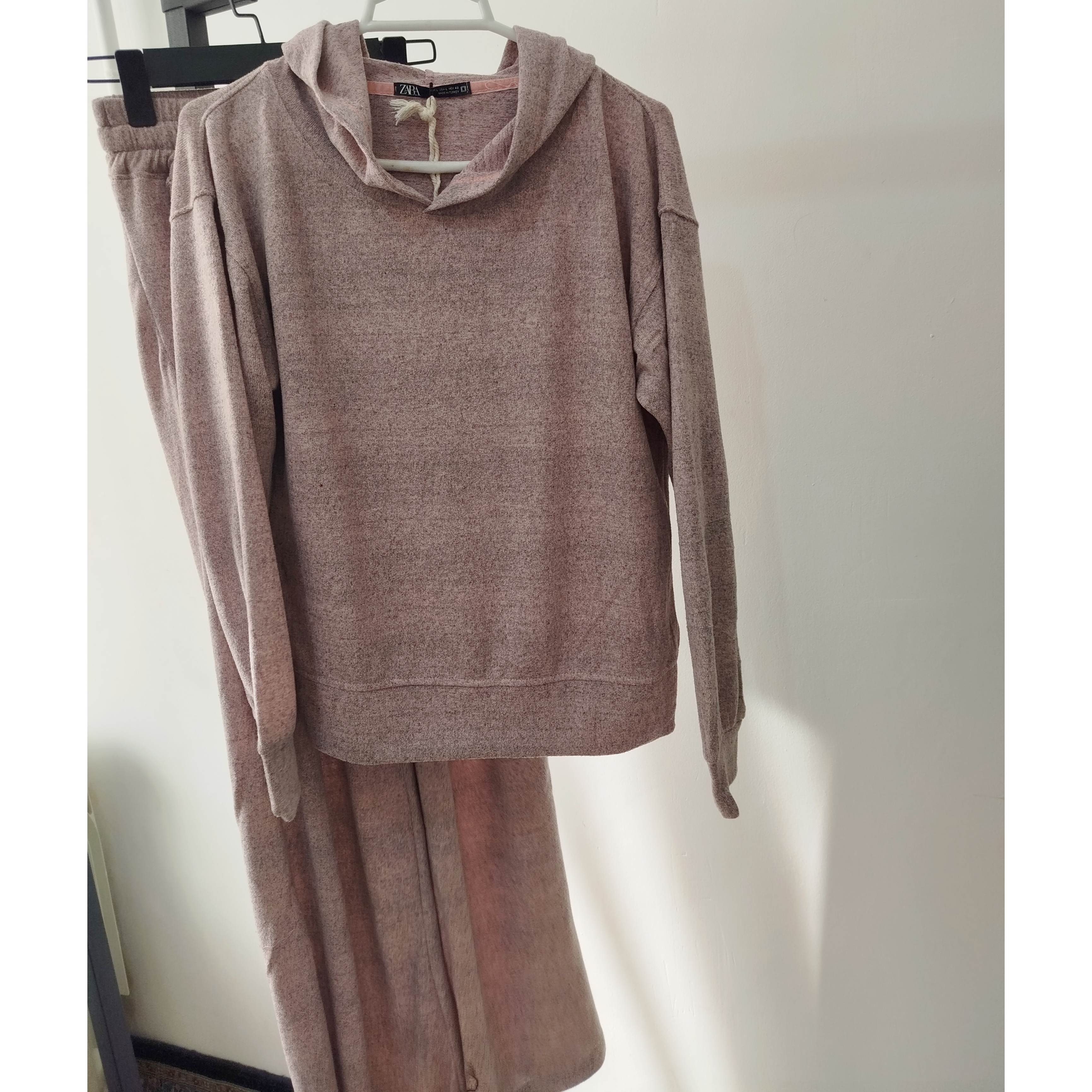 ست کلاهدار زنانه